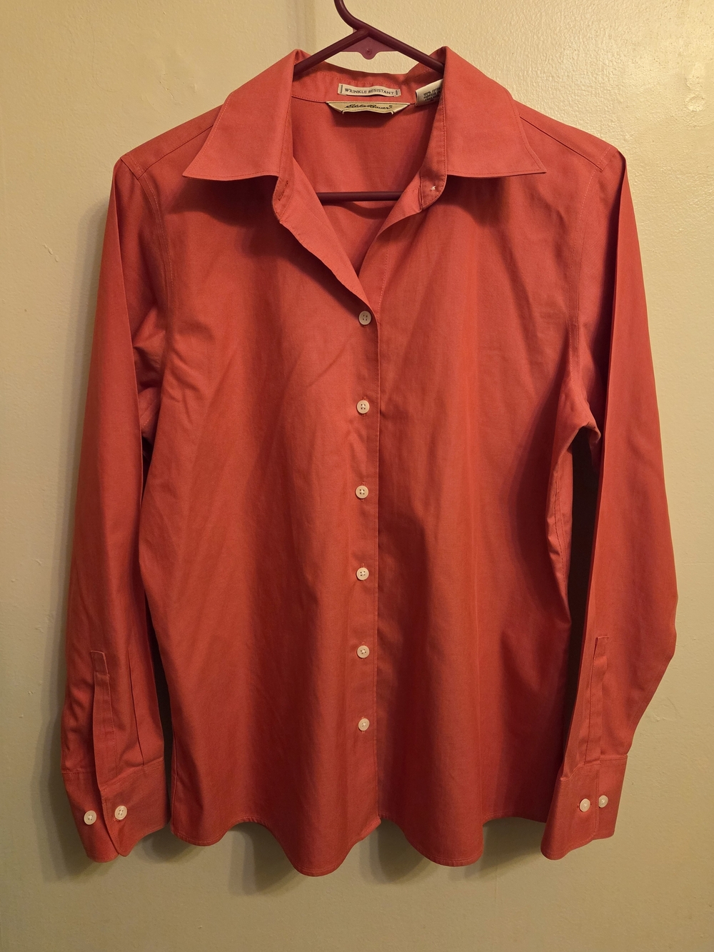 Eddie Bauer Preppy Coral Pink Button Down Medium Cotton Wrinkle Resistant Casual